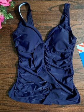 NWT Sun & Sea ruffle front navy blue tankini top, size 6